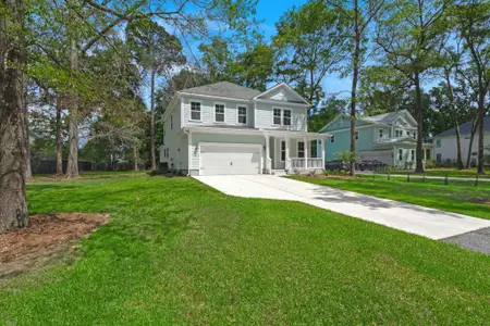 New construction Single-Family house 5706 Barbary Coast Rd, Hollywood, SC 29449 - image