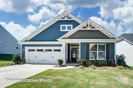 New construction Single-Family house 126 S Dunlavin Wy, Mooresville, NC 28115 plan Fenwick - image