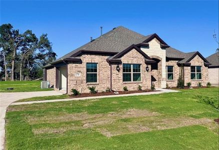 New construction Single-Family house 2770 Canvas Back Dr, Greenville, TX 75402 null- photo 2 2