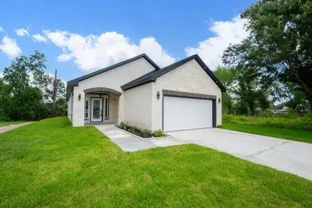 New construction Single-Family house 423 Manor Ave, Arcola, TX 77583 - image