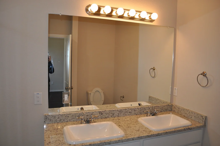 New construction Single-Family house 2219 E Ann Arbor Ave, Dallas, TX 75216 plan Camelia - image 15