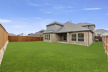 New construction Single-Family house 1912 Huron Dr, Forney, TX 75126 plan Cooper F - image