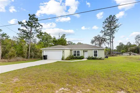 New construction Single-Family house 2700 W Rutland Dr, Dunnellon, FL 34434 plan Key West - image