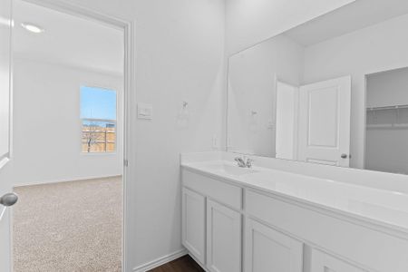 New construction Townhouse house 556 Arnold Lp, Unit B, Uhland, TX 78640 null- photo 18 18