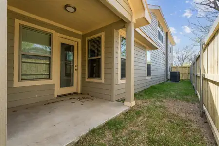New construction Condo house 401/403 W Elm St, Denison, TX 75020 - image