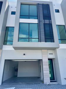 New construction Townhouse house 4002 Ne 167 St, North Miami Beach, FL 33160 Aura - photo 11 11