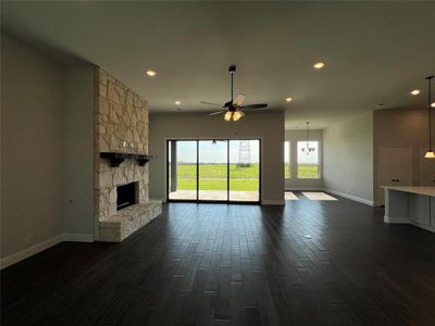 New construction Single-Family house 2108 Charters Cir, Nevada, TX 75173 - image 17