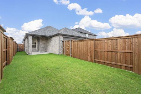 New construction Single-Family house 2013 Mack Ave, Van Alstyne, TX 75495 Greyton Plan- photo 27 27