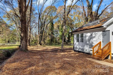 New construction Single-Family house 1029 N Ransom St, Gastonia, NC 28052 null- photo 3 3