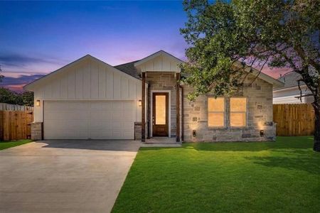 New construction Single-Family house 5912 Tin Top Hwy, Granbury, TX 76048 - image
