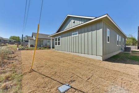 New construction Single-Family house 855 Cypress Ln, Cottonwood Shores, TX 78657 - image 15