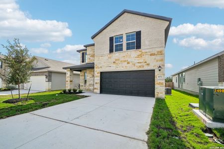 New construction Single-Family house 5571 Ennis Trce, San Antonio, TX 78253 plan Medina (3011) - image