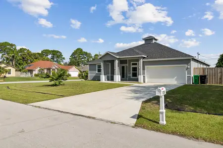 New construction Single-Family house 1791 Sw Effland Ave, Port St. Lucie, FL 34953 - image
