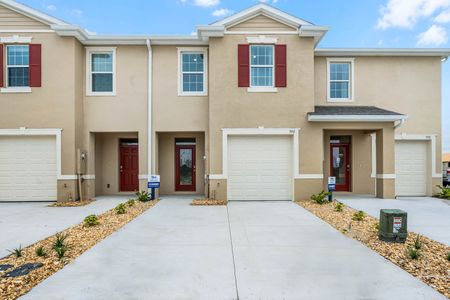 New construction Townhouse house 994 Lido Drive, Howey-in-the-Hills, FL 34737 - photo 0