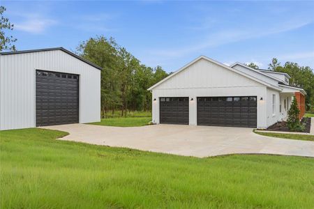 New construction Single-Family house 8730 Nw 17Th Cir, Ocala, FL 34475 - image