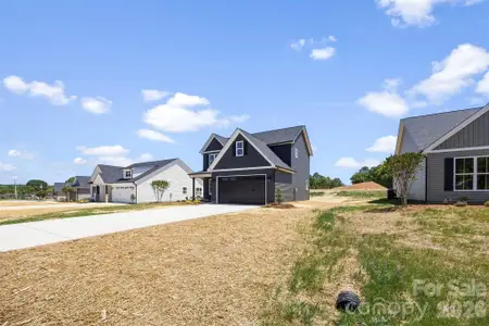 New construction Single-Family house 1004 Speight Rd, Albemarle, NC 28001 - image 2
