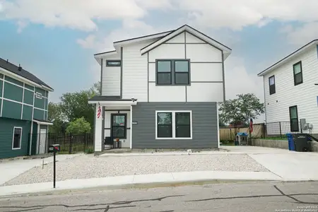 New construction Single-Family house 422 K K, Unit 103, San Antonio, TX 78220 null- photo 0