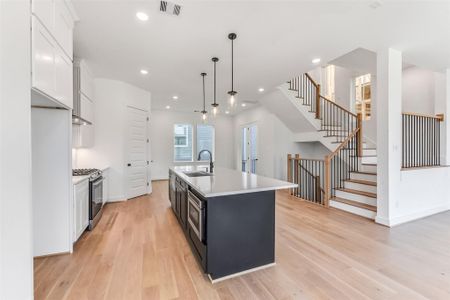 New construction Single-Family house 806 Fisher St, Unit B, Houston, TX 77018 - image 7