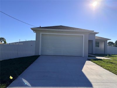 New construction Single-Family house 1111 Gunby S Ave, Lehigh Acres, FL 33974 - image