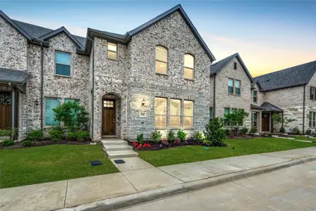 New construction Townhouse house 3048 Tall Pine Ln, Corinth, TX 76210 - image