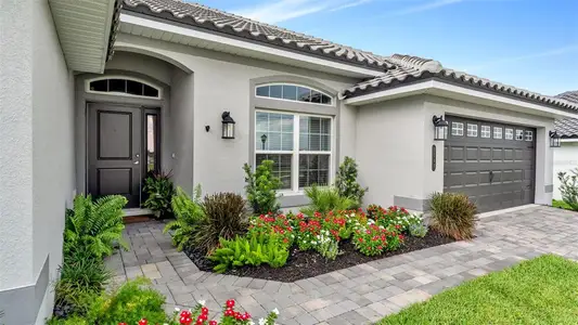 New construction Single-Family house 5280 Tennessee Ridge Ct, Auburndale, FL 33823 plan 3000 - image 4