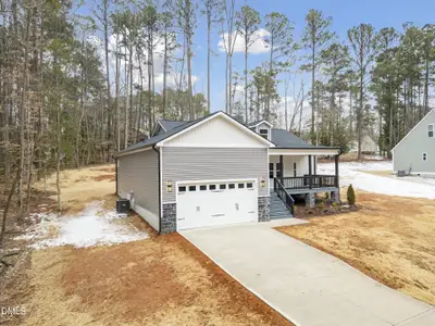 New construction Single-Family house 102 Sequoia Dr, Louisburg, NC 27549 - image
