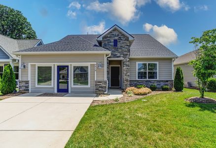 New construction Single-Family house 5418 Ellicott Rock Ct, Denver, NC 28037 plan Affirm with Loft Elevation B - image