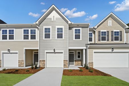 New construction Multi-Family house 118 Tree Moss Ct, Rolesville, NC 27571 plan Carson II - image