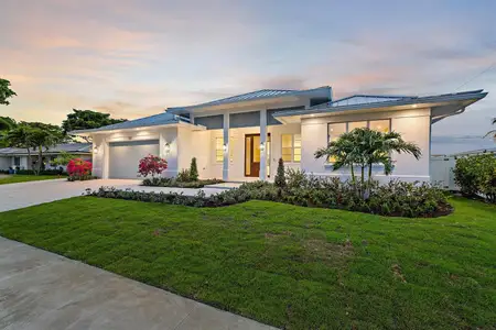 New construction Single-Family house 131 Dory Rd S, North Palm Beach, FL 33408 - image