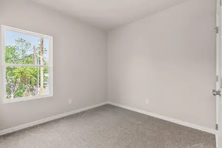 New construction Single-Family house 3849 Kimbo Rd, Fort Worth, TX 76104 - image 15
