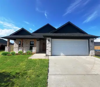 New construction Single-Family house 2129 Gabriel Dr, Sherman, TX 75092 plan The Cleveland Bay - image 1