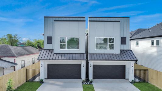 New construction Single-Family house 2408 Lorraine St, Houston, TX 77026 - image