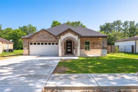 New construction Single-Family house 8133 Wetherby Ln, Houston, TX 77075 - image