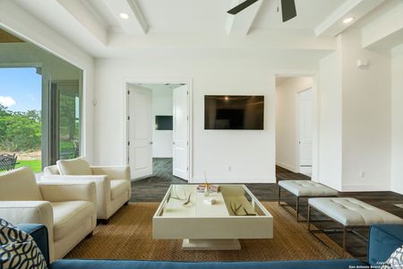 Alamo Estates by Everview Homes in San Antonio - image 12