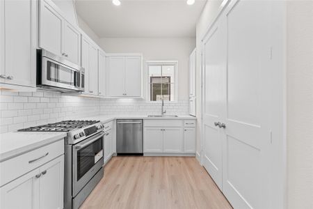 New construction Single-Family house 1511 Vermont St, Unit A, Houston, TX 77006 plan Boxwood - image 3