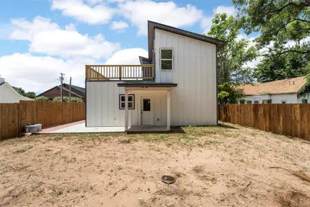 New construction Single-Family house 721 Taylor St, Waco, TX 76704 - image