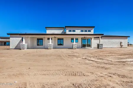 New construction Single-Family house 30498 N 232Nd Ave, Wittmann, AZ 85361 - image