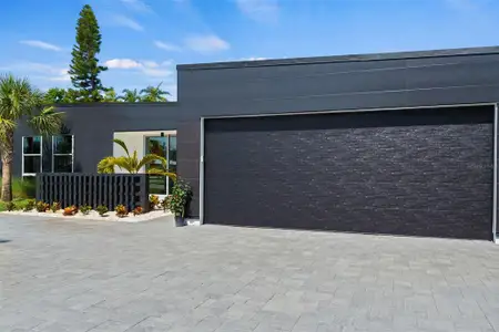 New construction Single-Family house 1304 Indian Rocks Rd, Belleair, FL 33756 - image