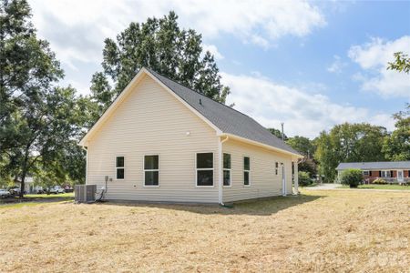 New construction Single-Family house 6625 Tracy Ave, Charlotte, NC 28214 - image 16