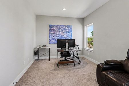 New construction Single-Family house 825 Woodcrest Dr, Houston, TX 77018 - image 12