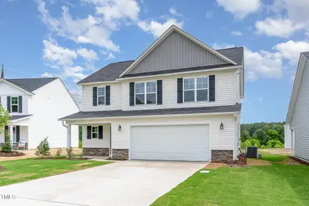 New construction Single-Family house 74 W Emily Gardens Dr, Selma, NC 27576 plan Maplewood - image