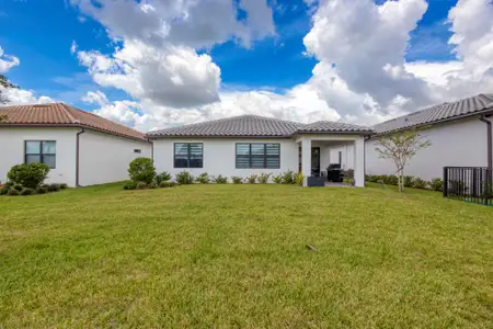 New construction Single-Family house 833 Se Courances Dr, Port St. Lucie, FL 34984 - image