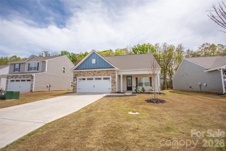 New construction Single-Family house 109 Brixham Lp, Troutman, NC 28166 - image