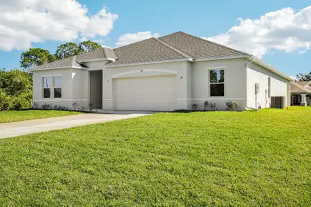New construction Single-Family house 11 Pheasant Dr, Palm Coast, FL 32164 plan Huntington - image