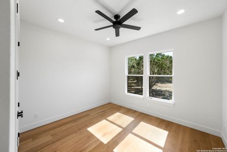 New construction Single-Family house 414 Rio Azul Dr, Bandera, TX 78063 - image 19