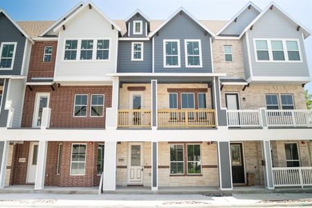 New construction Townhouse house 250 Harris St, Lewisville, TX 75057 null- photo 0