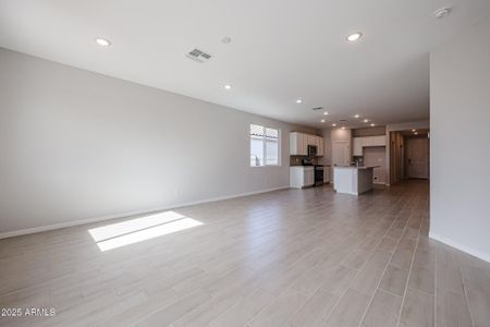 New construction Single-Family house 39975 W Bravo Dr, Maricopa, AZ 85138 Geneva- photo 10 10