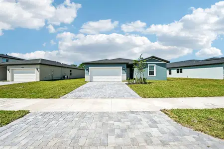 New construction Single-Family house 15795 Sw Vine Dr, Indiantown, FL 34956 plan Essex - image