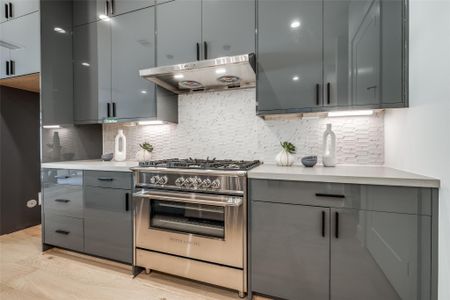 New construction Single-Family house 2113 Huldy St, Houston, TX 77019 - image 6