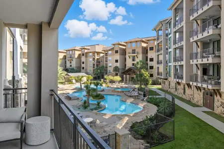 New construction Condo house 82 Island Dr, Unit 8202, Horseshoe Bay, TX 78657 - image